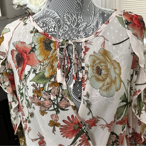 Charlotte Russe Floral Ruffle Sleeve Sheer Peasant Blouse | Size M - Picture 4 of 13